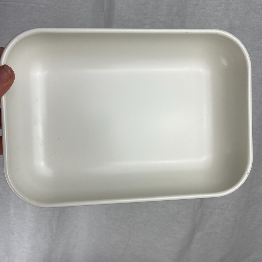 Creamy White Rounded Rectangle Storage Tin Box - Picture 4 of 8